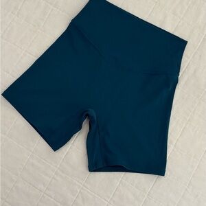 Vitality Cloud II Volley Short-Marine